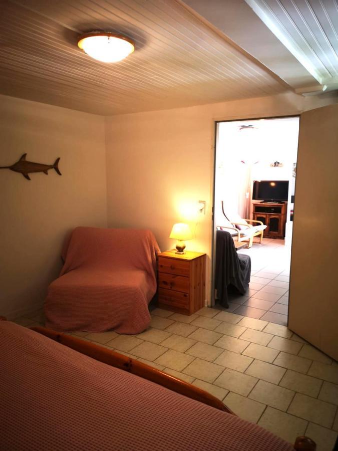 Residence Miro, Gites Avec Piscine Chauffee Et Tennis Les Arcs-sur-Argens Ngoại thất bức ảnh
