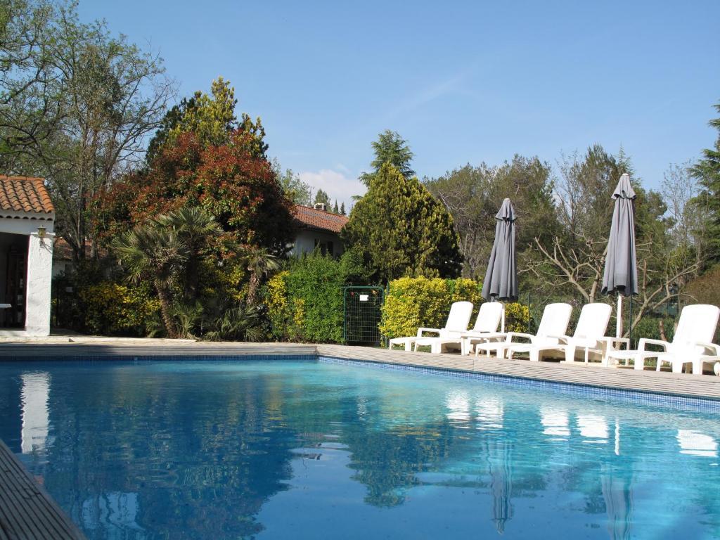 Residence Miro, Gites Avec Piscine Chauffee Et Tennis Les Arcs-sur-Argens Ngoại thất bức ảnh