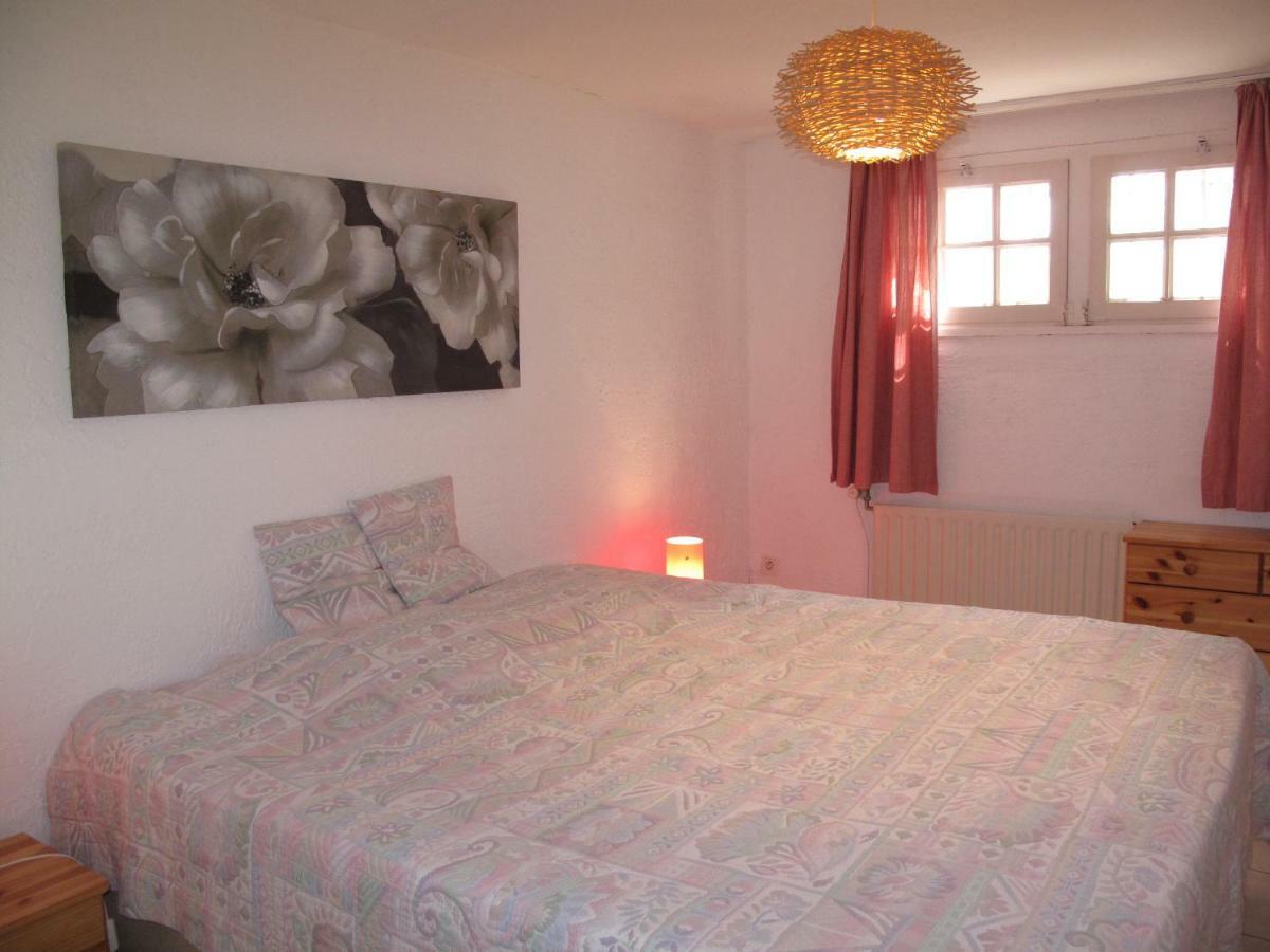 Residence Miro, Gites Avec Piscine Chauffee Et Tennis Les Arcs-sur-Argens Ngoại thất bức ảnh