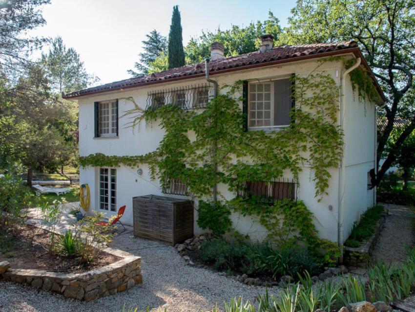 Residence Miro, Gites Avec Piscine Chauffee Et Tennis Les Arcs-sur-Argens Ngoại thất bức ảnh